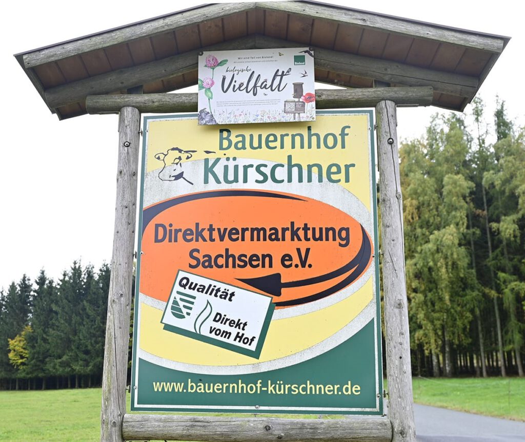 Schild Bauernhof